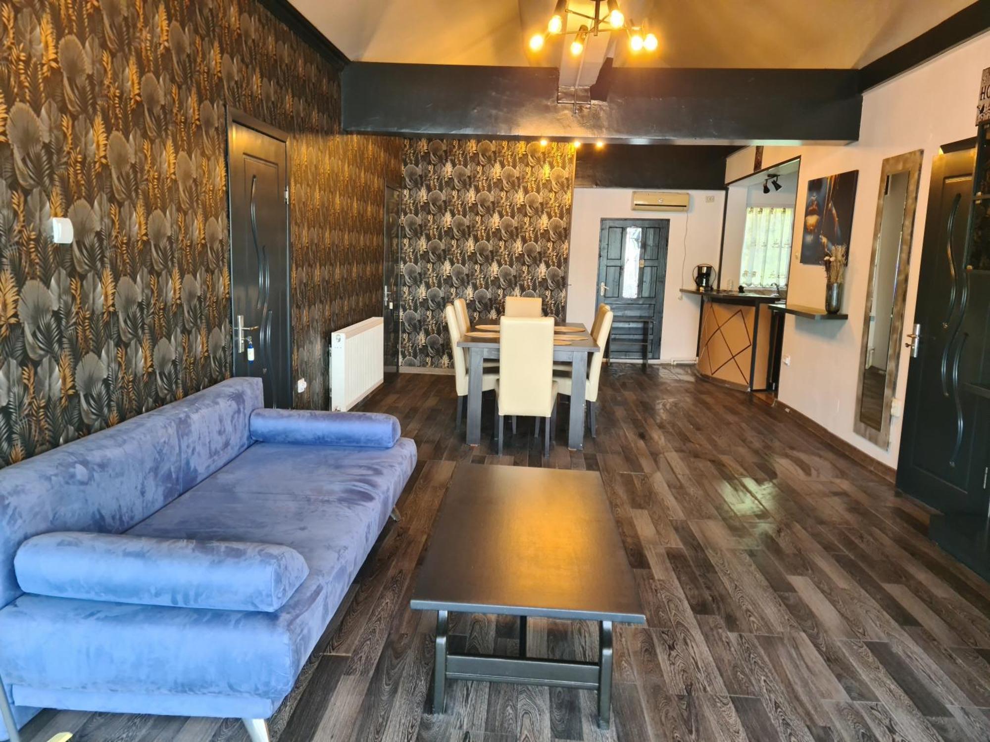 Casa Wanted Orsova Ξενοδοχείο Εξωτερικό φωτογραφία